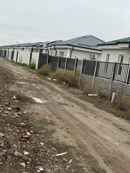 Varteju, case noi la cheie, comision 0%, pret inclus TVA,